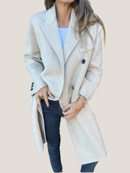 Manteau Victoire crème porté ouvert