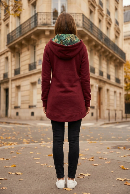 Veste Jade bordeaux portée, vue de dos, doublure feuillage